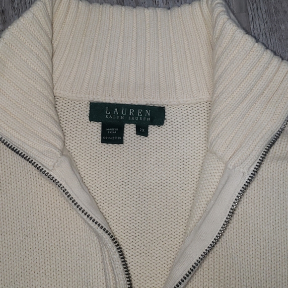 Lauren Ralph lauren sweater - Picture 2 of 2